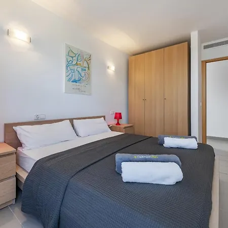 Oratge 3 Apartmán